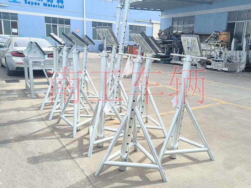 大型船廠用功能性支撐架 升降可調(diào)支撐架