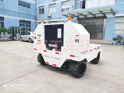 1672972712506694.jpg 10噸遙控式電動(dòng)平板拖車(chē)3I.jpg