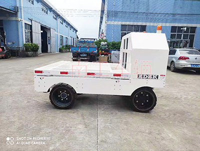 1672972752493993.jpg 10噸遙控式電動(dòng)平板拖車(chē)5I.jpg