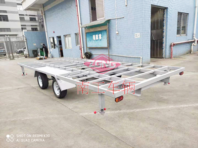 1675408169323150.jpg 3.5噸移動(dòng)房車底盤4I.jpg