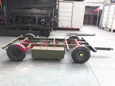 1675648588236767.jpg 1.5噸電動(dòng)手動(dòng)平板拖車底盤1I.jpg