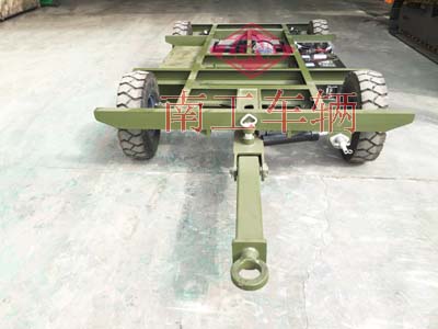 1675648614523153.jpg 1.5噸電動(dòng)手動(dòng)平板拖車底盤I.jpg