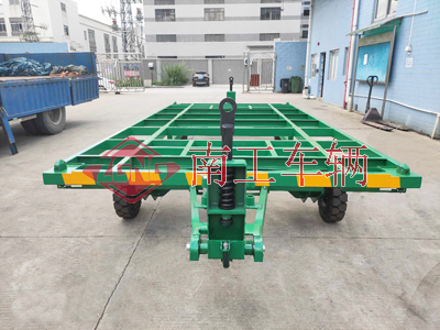 6噸雙牽引平板拖車(chē)I.jpg