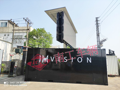 1675990169463260.jpg 黑色箱式LED廣告拖車6I.jpg