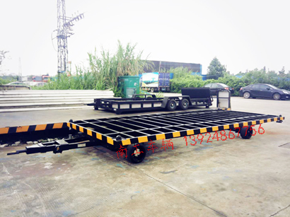 1676857666120215.jpg 7噸集裝箱專用拖車底盤3I.jpg