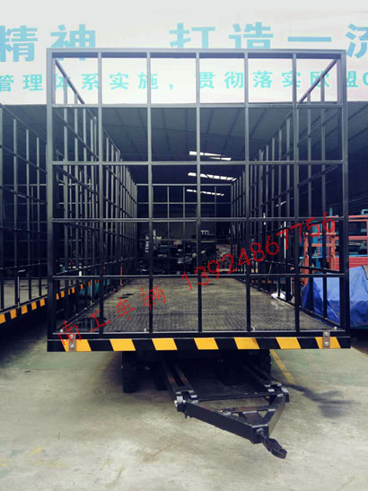 10噸2.5米高護(hù)欄型平板拖車(chē) (1).jpg