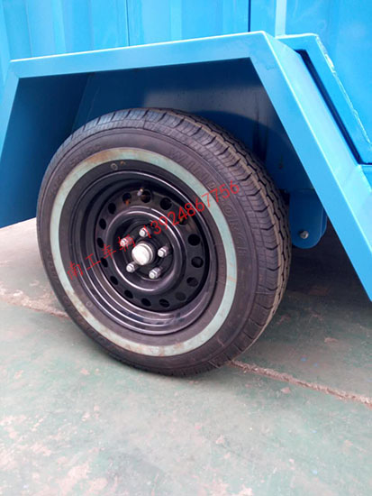 1.7噸ATV廂式拖車(chē)3 I .jpg