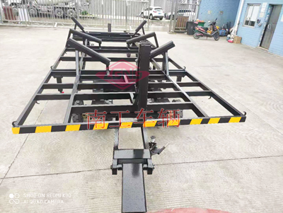 1683699875398511.jpg 6噸牽引游艇拖車(chē)骨架式拖車(chē)1I.jpg