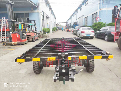 1683945079455192.jpg 5噸骨架式平板拖車移動房車底盤I.jpg