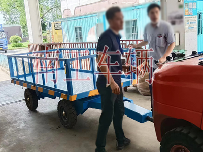 1689234372274028.jpg 3噸下翻式護欄平板拖車4i.jpg