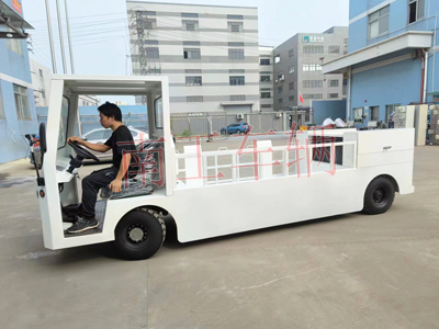 1704350184884463.jpg 2噸座駕式純電動平板拖車4I.jpg