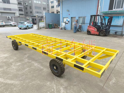 1721792717959342.jpg 4噸骨架式平板拖車(chē)3I.jpg