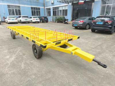 1721792731337804.jpg 4噸骨架式平板拖車(chē)2I.jpg