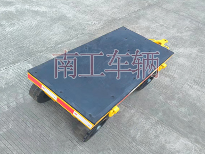 2噸小型平板拖車(chē)帶膠墊2I.jpg