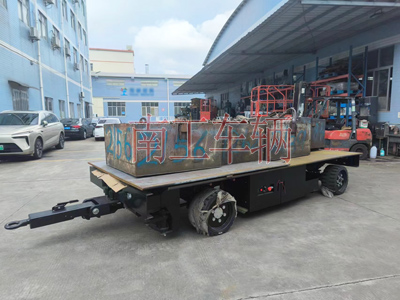 1722838186272623.jpg 10噸自走式拖車底盤 電動平板反車1I.jpg