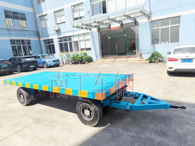 1723705343831915.jpg 20噸重型平板拖車藍(lán)色1I.jpg