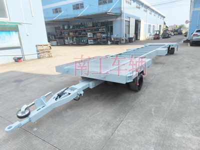 1733368129467849.jpg 船體舯段運(yùn)輸平板拖車(chē)1I.jpg