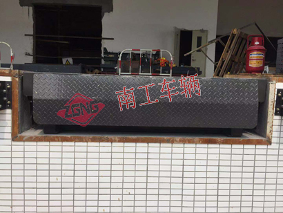 1769072542109746.jpg 10噸固定式登車(chē)橋3I.jpg