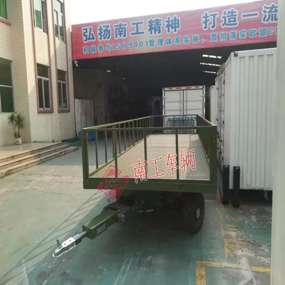 5噸護欄平板拖車軍綠色2I.jpg