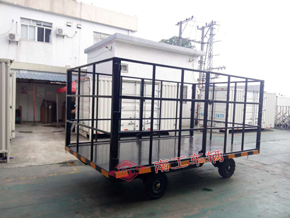 1769248097819354.jpg 3噸高護欄無動力全掛平板拖車黑色4I.jpg