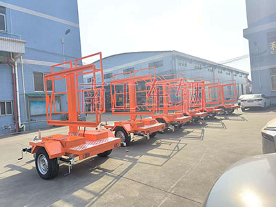 1772264151893648.jpg 0.2噸帶太陽能LED交通誘導屏工具拖車5I.jpg
