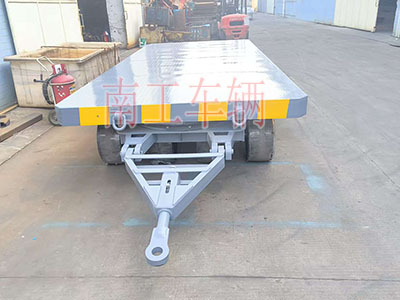 牽引式25噸重型平板拖車I.jpg